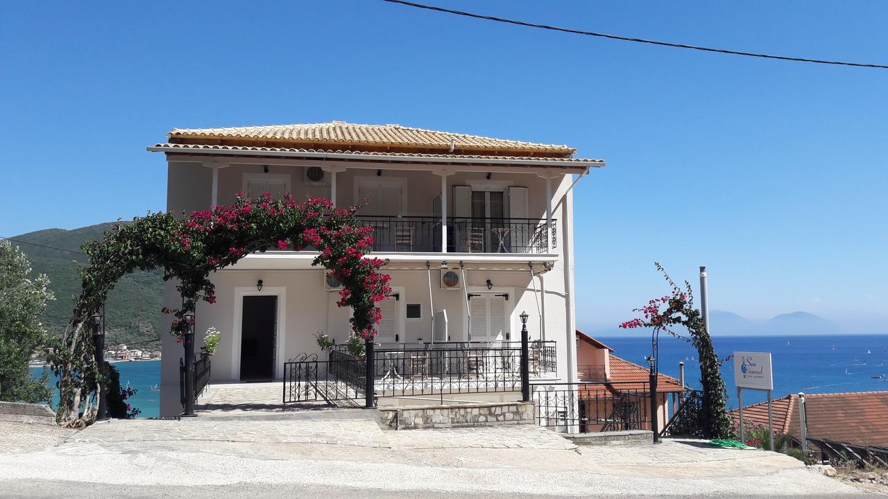 Sea Sound Aparthotel Vasiliki  Bagian luar foto